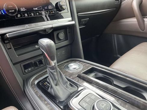 Used 2022 Nissan Armada Platinum w/ Captain's Chairs Package RWD image 30