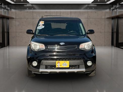 Used 2018 Kia Soul + FWD image 3