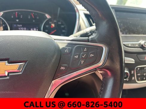 Used 2020 Chevrolet Equinox LT FWD image 12