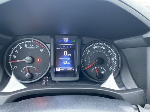 Used 2023 Toyota Tacoma SR image 21