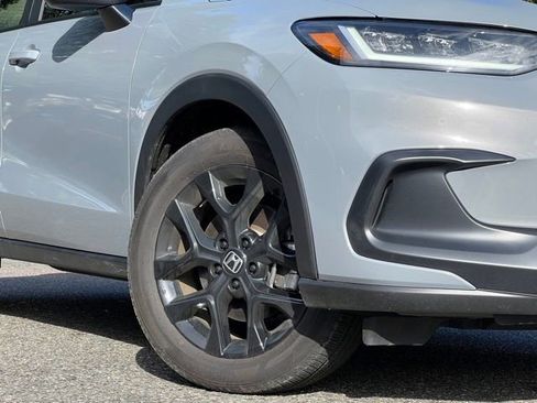Used 2025 Honda HR-V Sport image 2