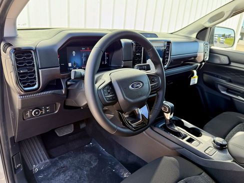 New 2025 Ford Ranger XLT w/ FX4 Off-Road Package image 9