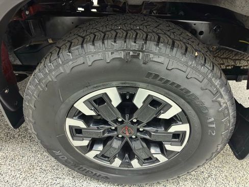 Used 2023 Nissan Frontier PRO-4X w/ Pro Convenience Package image 15