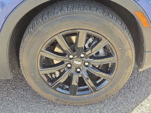 Used 2022 Cadillac XT4 Premium Luxury w/ Safety Alert Package image 10