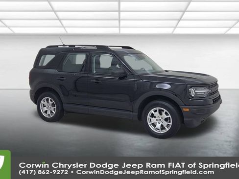 Used 2022 Ford Bronco Sport image 2