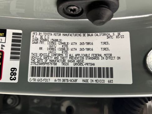Used 2023 Toyota Tacoma TRD Off-Road image 28