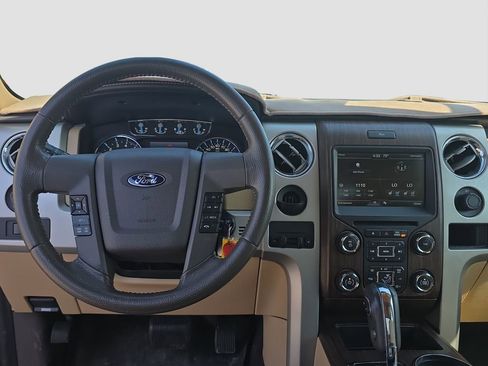 Used 2014 Ford F150 Lariat w/ Lariat Chrome Package RWD image 10