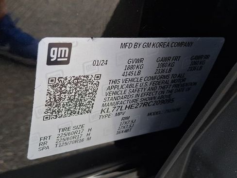 Used 2024 Chevrolet Trax LT FWD image 28