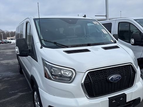 Used 2023 Ford Transit 350 XLT image 6