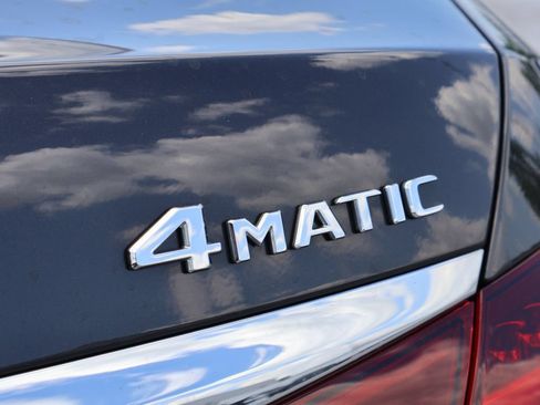Used 2023 Mercedes-Benz E 450 4MATIC Sedan image 9