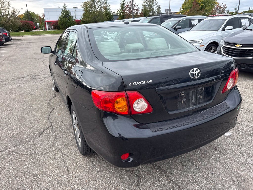 Used 2009 Toyota Corolla LE FWD image 7