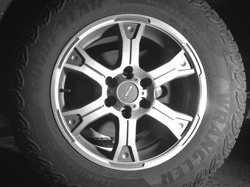 Certified 2018 GMC Yukon Denali w/ Denali Ultimate Package image 8