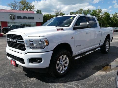 Used 2022 RAM 2500 Big Horn w/ Level C Equiment Group AWD/4WD image 8
