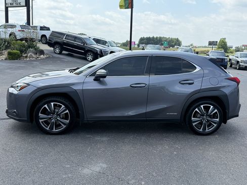 Used 2020 Lexus UX 250h w/ Luxury Package image 5
