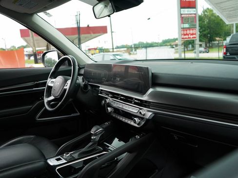 Used 2025 Kia Telluride S AWD/4WD image 14