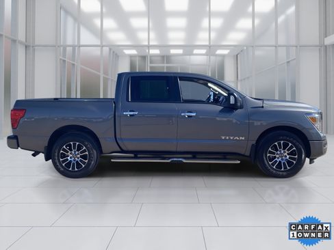 Certified 2021 Nissan Titan SV w/ SV Convenience Package image 7
