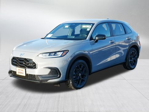 Used 2024 Honda HR-V Sport image 3