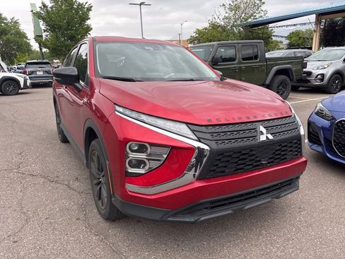 Used 2023 Mitsubishi Eclipse Cross LE AWD/4WD image 1