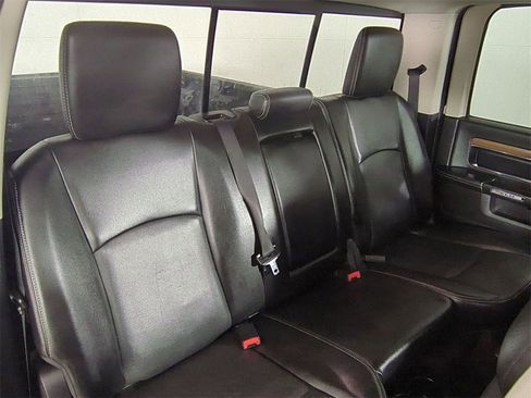 Used 2013 RAM 1500 Laramie w/ Convenience Group image 26