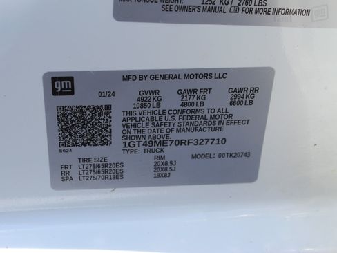 Used 2024 GMC Sierra 2500 SLE w/ SLE Value Package; AWD/4WD image 35