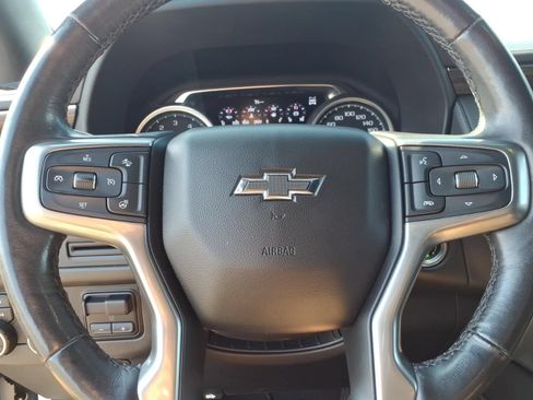 Used 2021 Chevrolet Tahoe Z71 w/ Z71 Off-Road Package AWD/4WD image 29