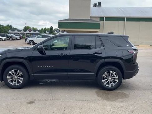 Used 2026 Chevrolet Equinox LT AWD/4WD image 5