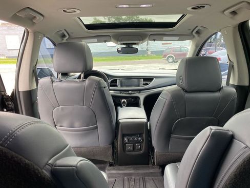 Used 2019 Buick Enclave Essence w/ LPO, Sport Appearance Package FWD image 8