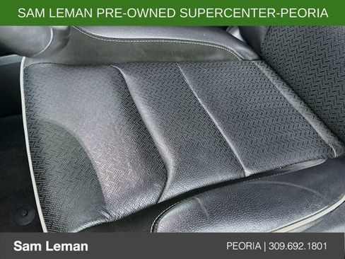 Used 2023 RAM 1500 Laramie AWD/4WD image 19