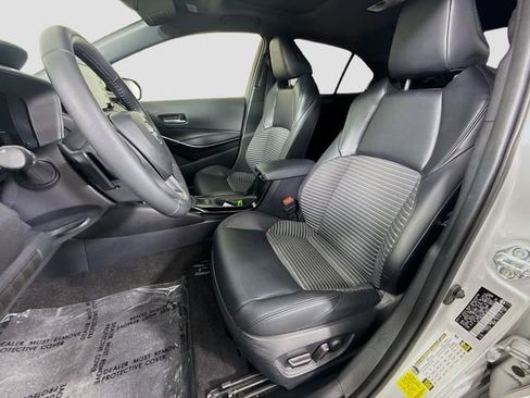 Used 2022 Toyota Corolla XSE FWD image 23