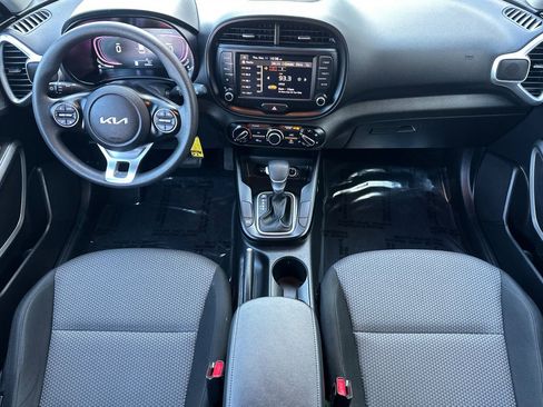 Used 2024 Kia Soul LX w/ Option Group 015 image 14