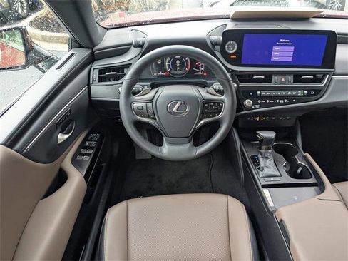 Certified 2023 Lexus ES 350 w/ Premium Package image 15