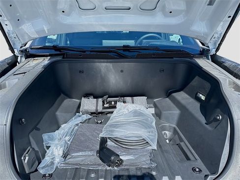 New 2024 Chevrolet Silverado EV W/T image 32