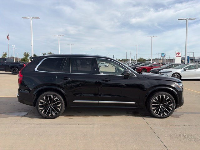 Used 2025 Volvo XC90 B6 Plus AWD/4WD image 8