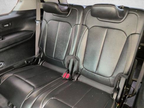 Used 2022 Jeep Grand Cherokee L Limited AWD/4WD image 28