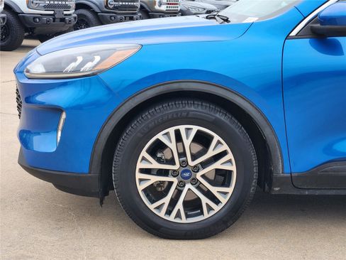 Used 2020 Ford Escape SEL FWD image 10