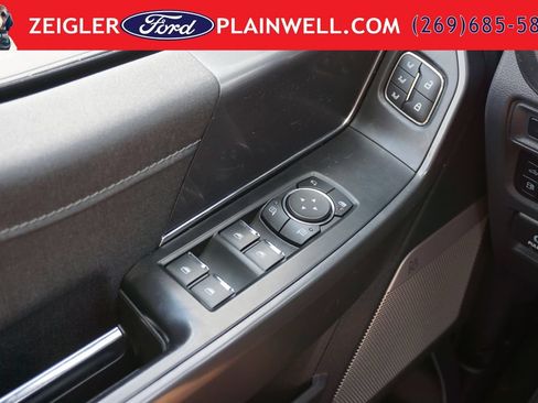 Used 2024 Ford F150 Lariat w/ Bed Utility Package AWD/4WD image 31