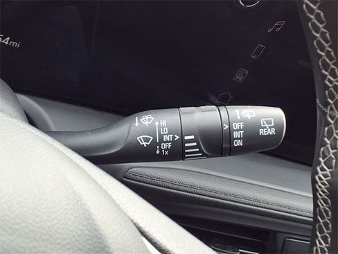 Used 2025 Buick Encore GX Preferred image 65