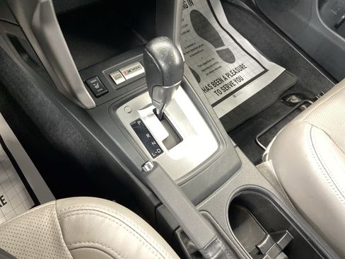 Used 2018 Subaru Forester 2.5i Limited image 15