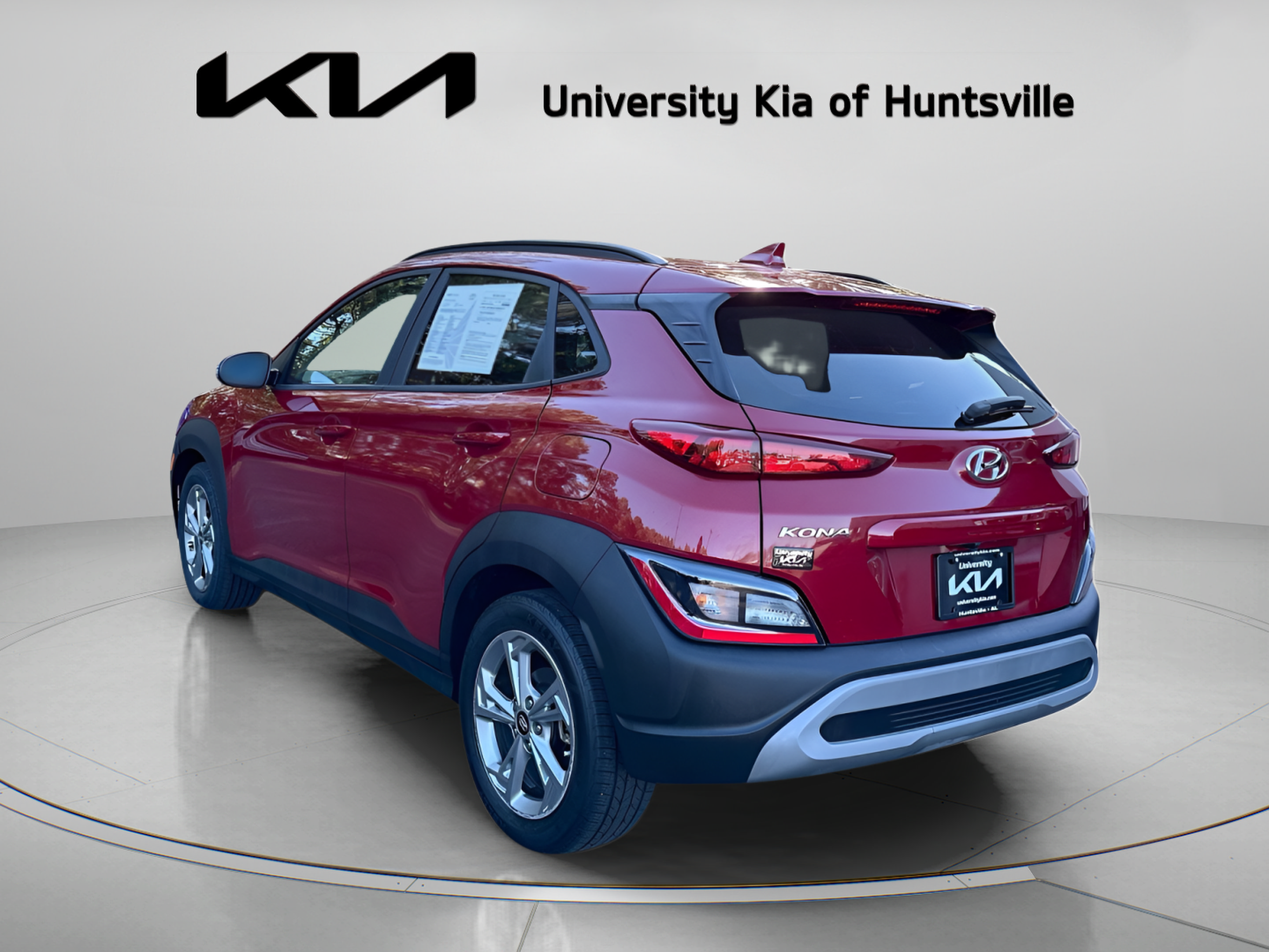 Used 2023 Hyundai Kona SEL w/ Convenience Package FWD image 6