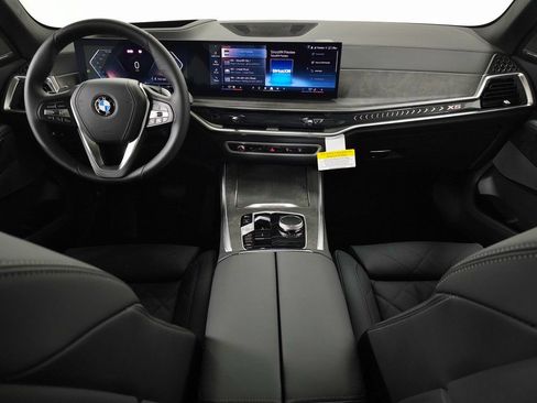 Used 2026 BMW X5 xDrive40i AWD/4WD image 8