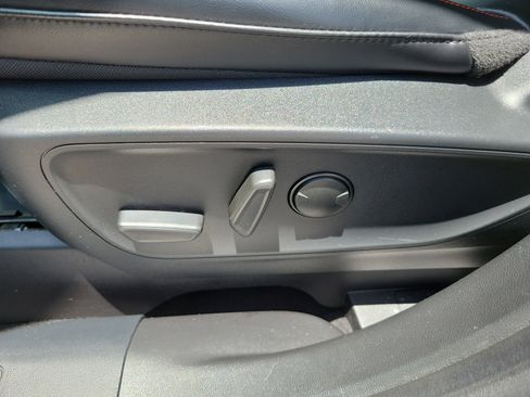 Used 2024 Ford Escape ST-Line w/ Tech Pack #1 FWD image 12