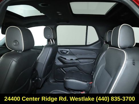 Used 2023 Chevrolet Traverse Premier w/ LPO, Floor Liner Package AWD/4WD image 15