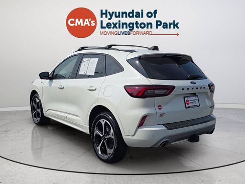 Used 2024 Ford Escape ST-Line Elite w/ Premium Technology Package AWD/4WD image 3