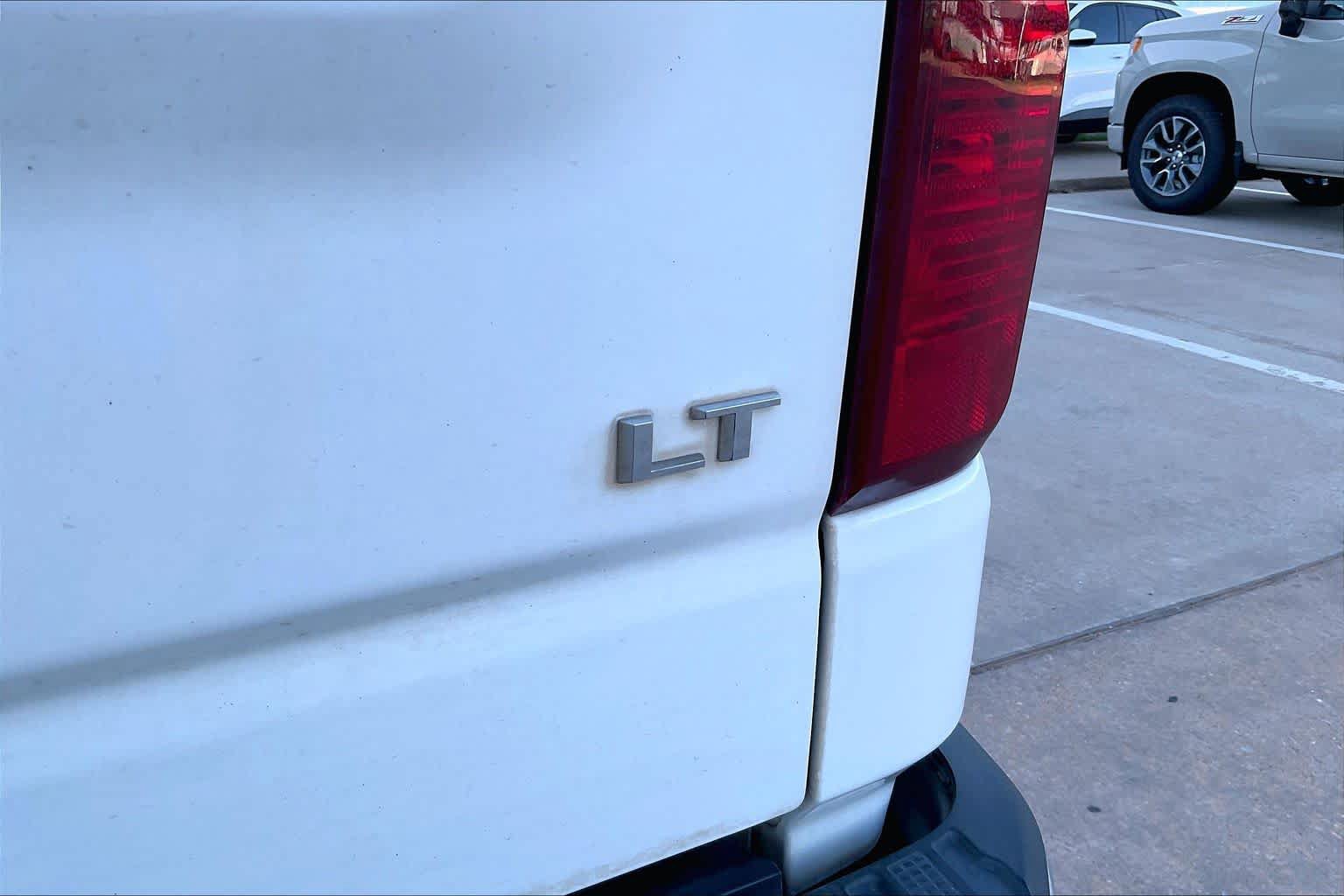 Used 2021 Chevrolet Silverado 1500 LT w/ Convenience Package II AWD/4WD image 11