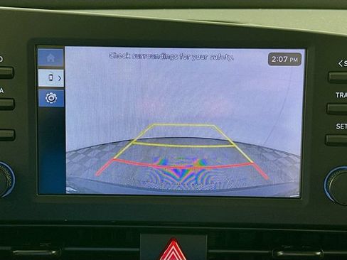 Used 2025 Hyundai Elantra Sport FWD image 16