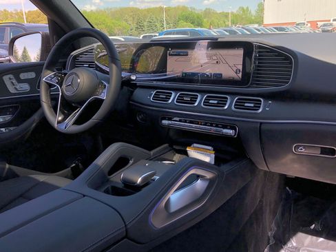 New 2025 Mercedes-Benz GLE 450 GLE 450 image 17