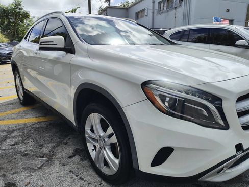 Used 2016 Mercedes-Benz GLA 250 w/ Driver Assistance Package image 16