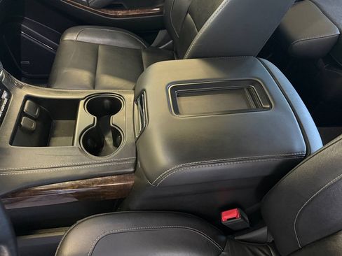 Used 2019 Chevrolet Tahoe LT RWD image 11