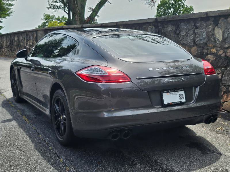 Used 2013 Porsche Panamera S RWD image 11