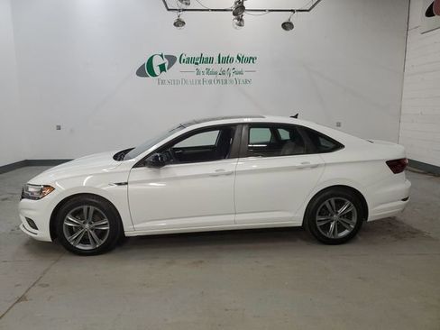 Used 2021 Volkswagen Jetta R-Line image 4